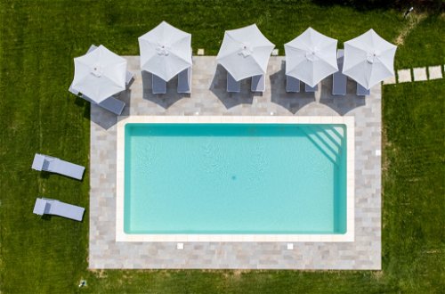 Foto 29 - Apartamento de 1 quarto em Calosso com piscina e jardim