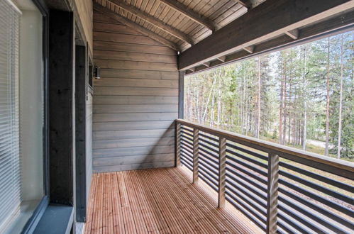 Foto 9 - Casa de 1 habitación en Pelkosenniemi con sauna y vistas a la montaña