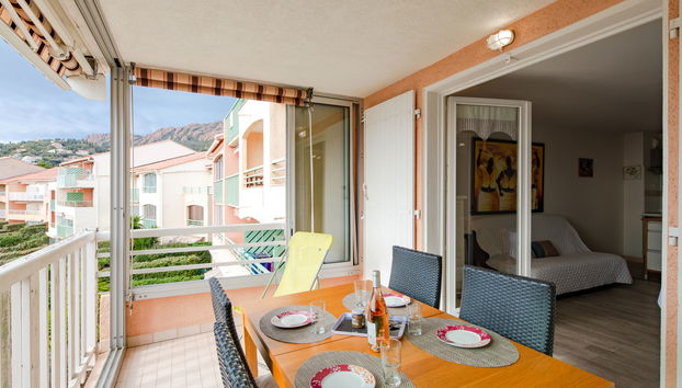 3 bedroom Apartment in Saint-Raphaël with swimming pool - Photo 4