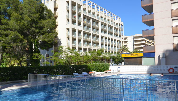 Foto 1 - Apartamento de 1 quarto em Salou com piscina e vistas do mar