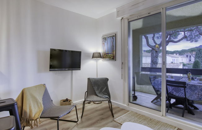 Apartamento de 2 quartos em Saint-Cyr-sur-Mer com terraço - Foto 8