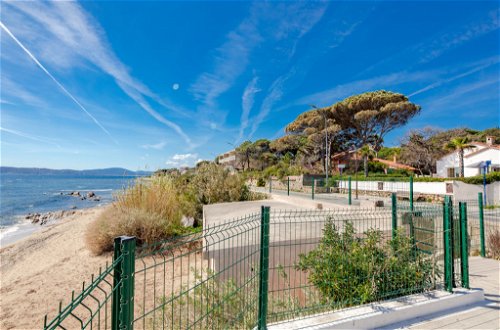 Photo 28 - Maison de 2 chambres à Sainte-Maxime avec jardin et vues à la mer