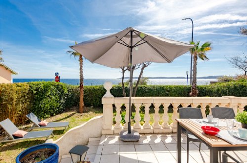 Foto 18 - Casa de 2 quartos em Sainte-Maxime com jardim e vistas do mar