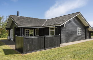 Foto 3 - Casa de 3 quartos em Tarm com terraço