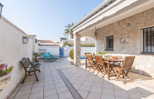 Haus mit 5 Schlafzimmern in Castelló d'Empúries mit privater pool und garten - Foto 3