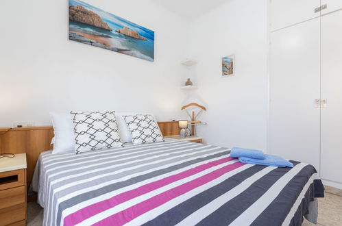 Foto 12 - Casa con 4 camere da letto a Castelló d'Empúries con piscina privata e vista mare