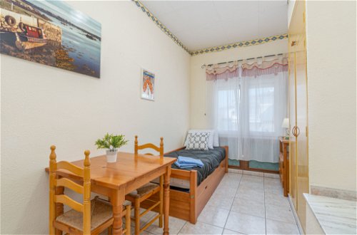 Photo 19 - 4 bedroom House in Castelló d'Empúries with private pool and sea view