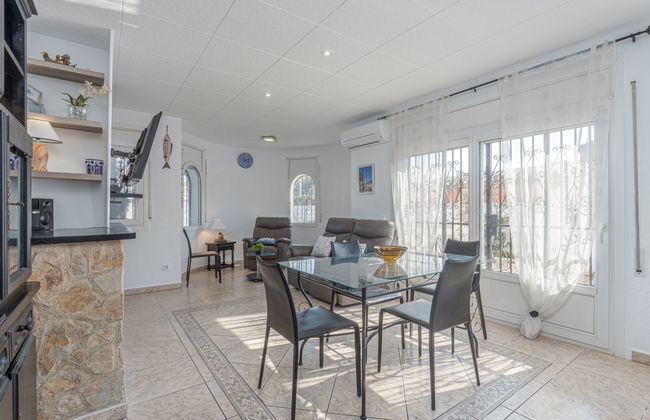 Haus mit 5 Schlafzimmern in Castelló d'Empúries mit privater pool und garten - Foto 8