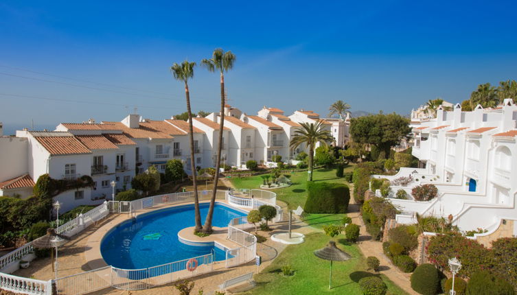 Foto 1 - Casa de 4 quartos em Nerja com piscina e vistas do mar