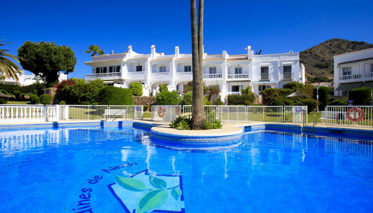 Foto 1 - Casa de 4 habitaciones en Nerja con piscina y jardín