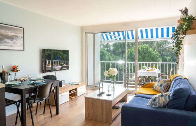 2 bedroom Apartment in Saint-Brevin-les-Pins with garden - Photo 7