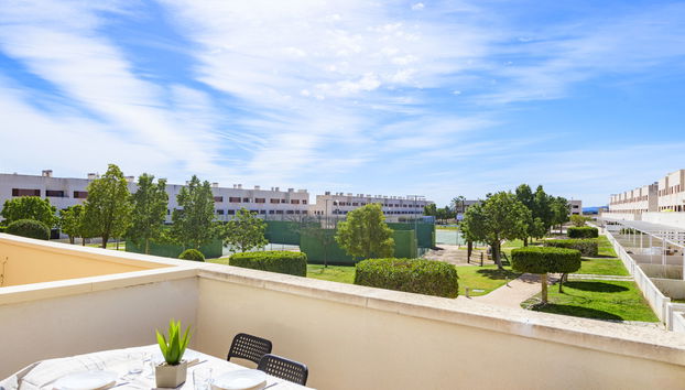 Apartamento de 1 habitación en San Jorge con piscina y jardín - Foto 2