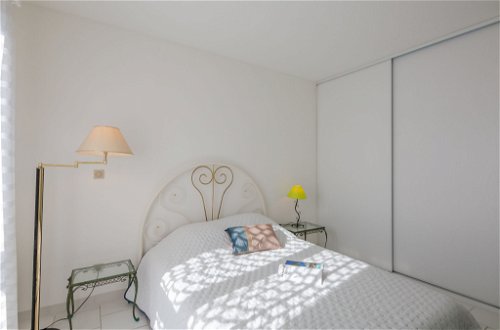 Foto 12 - Apartment mit 1 Schlafzimmer in Fréjus mit terrasse und blick aufs meer