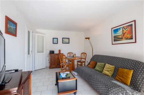 Photo 3 - Appartement de 1 chambre à Fréjus avec terrasse et vues à la mer