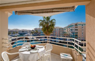 Foto 2 - Apartamento de 1 quarto em Fréjus com terraço e vistas do mar