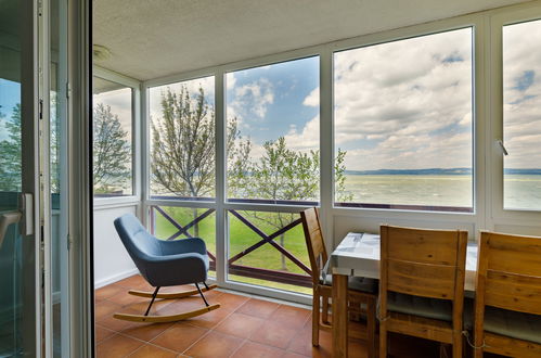 Foto 17 - Apartamento de 1 quarto em Balatonőszöd com terraço e vista para a montanha