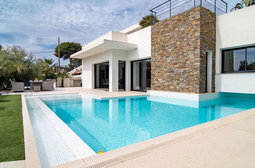 Photo 28 - Maison de 4 chambres à Fréjus avec piscine privée et jardin