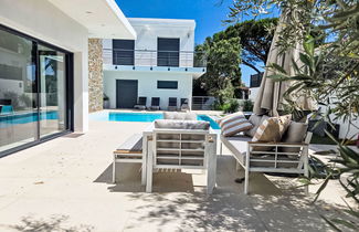 Foto 2 - Casa de 4 quartos em Fréjus com piscina privada e jardim