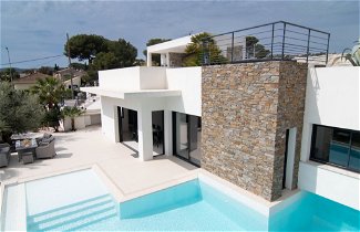 Foto 1 - Casa de 4 quartos em Fréjus com piscina privada e vistas do mar