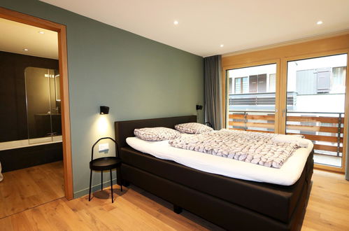 Foto 5 - Appartamento con 3 camere da letto a Saas-Fee