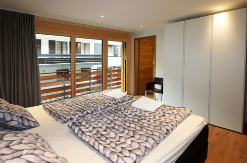 Foto 6 - Appartamento con 3 camere da letto a Saas-Fee