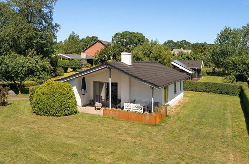 Photo 1 - Maison de 3 chambres à Hesselager avec terrasse et sauna