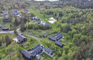 Photo 2 - Maison de 3 chambres à Farsø avec terrasse et bain à remous