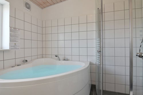 Photo 2 - 4 bedroom Apartment in Løkken with terrace and sauna