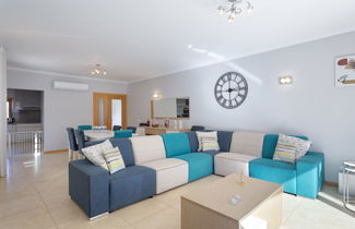 Foto 2 - Casa con 4 camere da letto a Albufeira con piscina privata e terrazza
