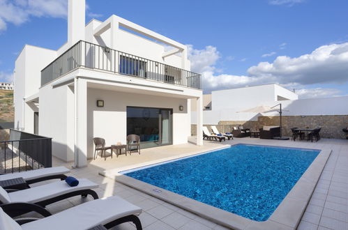 Foto 2 - Casa de 4 quartos em Albufeira com piscina privada e terraço