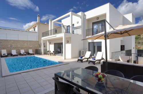 Foto 1 - Casa de 4 quartos em Albufeira com piscina privada e terraço