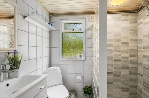 Photo 11 - Maison de 3 chambres à Spøttrup avec terrasse et bain à remous