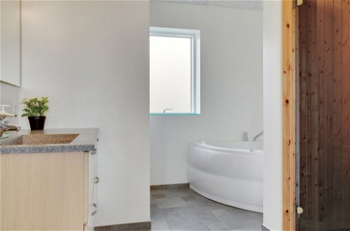 Foto 11 - Casa de 4 quartos em Hjørring com terraço e sauna