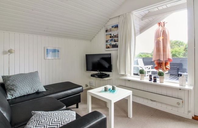 "Halli" - 700m from the sea - Foto 8