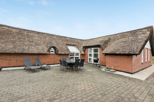 Photo 18 - 4 bedroom House in Ringkøbing with private pool and terrace