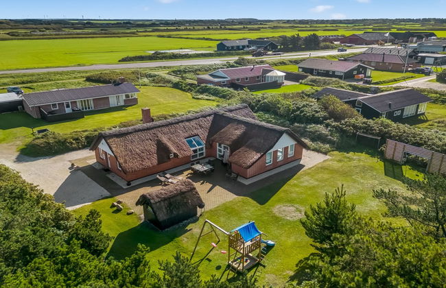 Casa con 4 camere da letto a Ringkøbing con piscina privata e terrazza - Foto 3