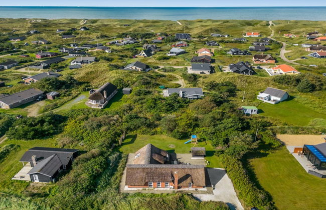 Casa con 4 camere da letto a Ringkøbing con piscina privata e terrazza - Foto 1