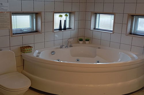 Foto 14 - Casa de 3 quartos em Væggerløse com terraço e sauna