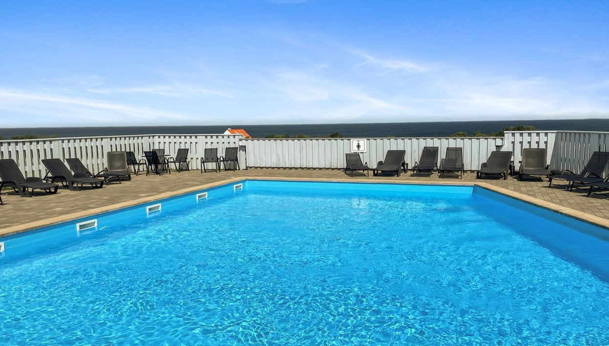 Apartamento em Allinge com piscina e terraço - Foto 1