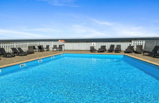 Foto 1 - Apartamento em Allinge com piscina e terraço