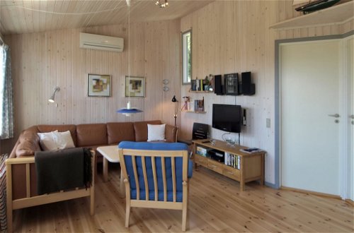 Foto 11 - Casa de 2 habitaciones en Gudhjem con terraza y sauna