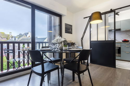 Photo 6 - Appartement de 1 chambre à Deauville avec vues à la mer