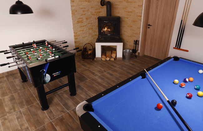 Apartamento de 1 quarto em Desná com jardim e terraço - Foto 14