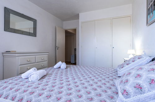 Foto 21 - Apartamento de 5 quartos em Lecci com jardim