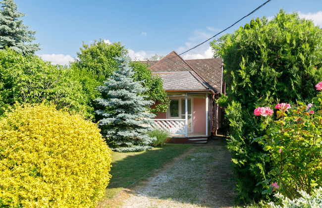 Apartamento de 2 quartos em Balatonlelle com jardim e terraço - Foto 9