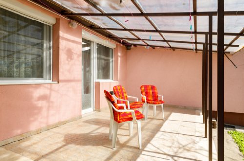 Foto 17 - Appartamento con 2 camere da letto a Balatonlelle con terrazza