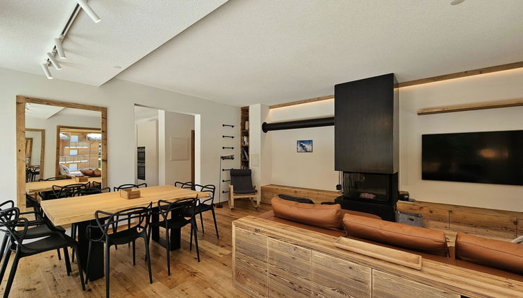 Photo 1 - 4 bedroom Apartment in Saas-Fee with garden and sauna