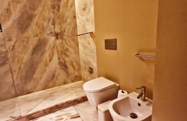 Gary01 Exclusive Top Floor 2BD by the Timeout Market - Foto 27