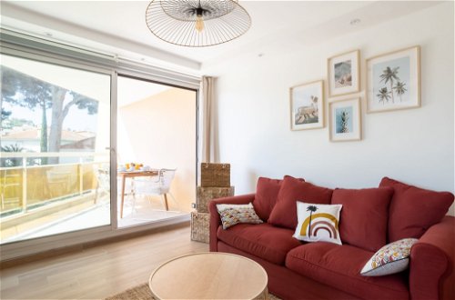 Foto 5 - Apartamento de 2 quartos em Cavalaire-sur-Mer com vistas do mar