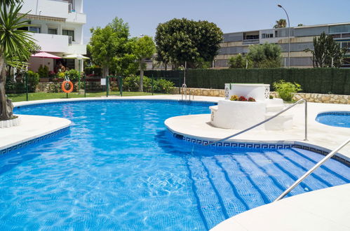 Foto 19 - Apartamento de 1 quarto em Torremolinos com piscina e jardim